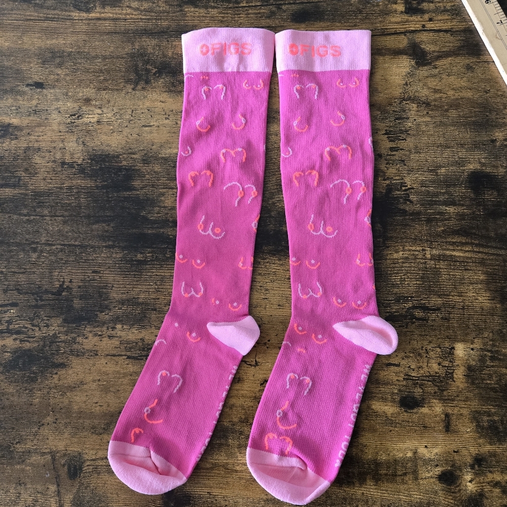 New Figs Compression We' ve Got You Socks Sz S/M